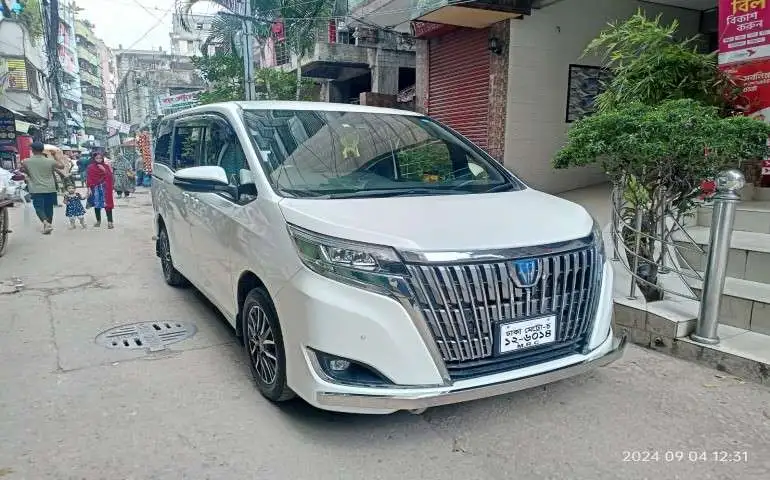 Toyota Esquire 2020